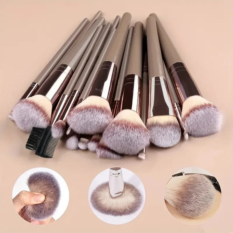 Soft Synthetic Makeup Brush Set For Face And Eyes